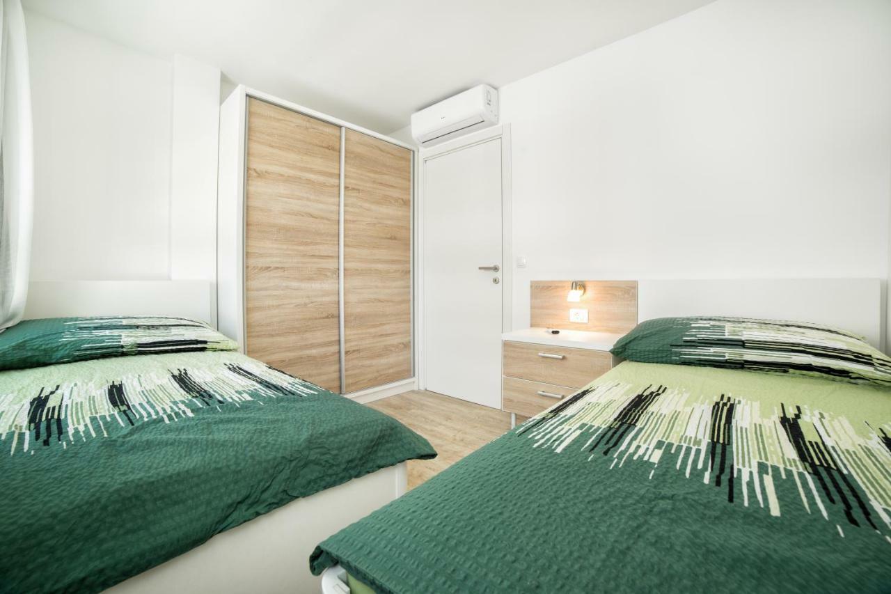 Kuca Buzov - Holiday House In Croatia Srima Extérieur photo