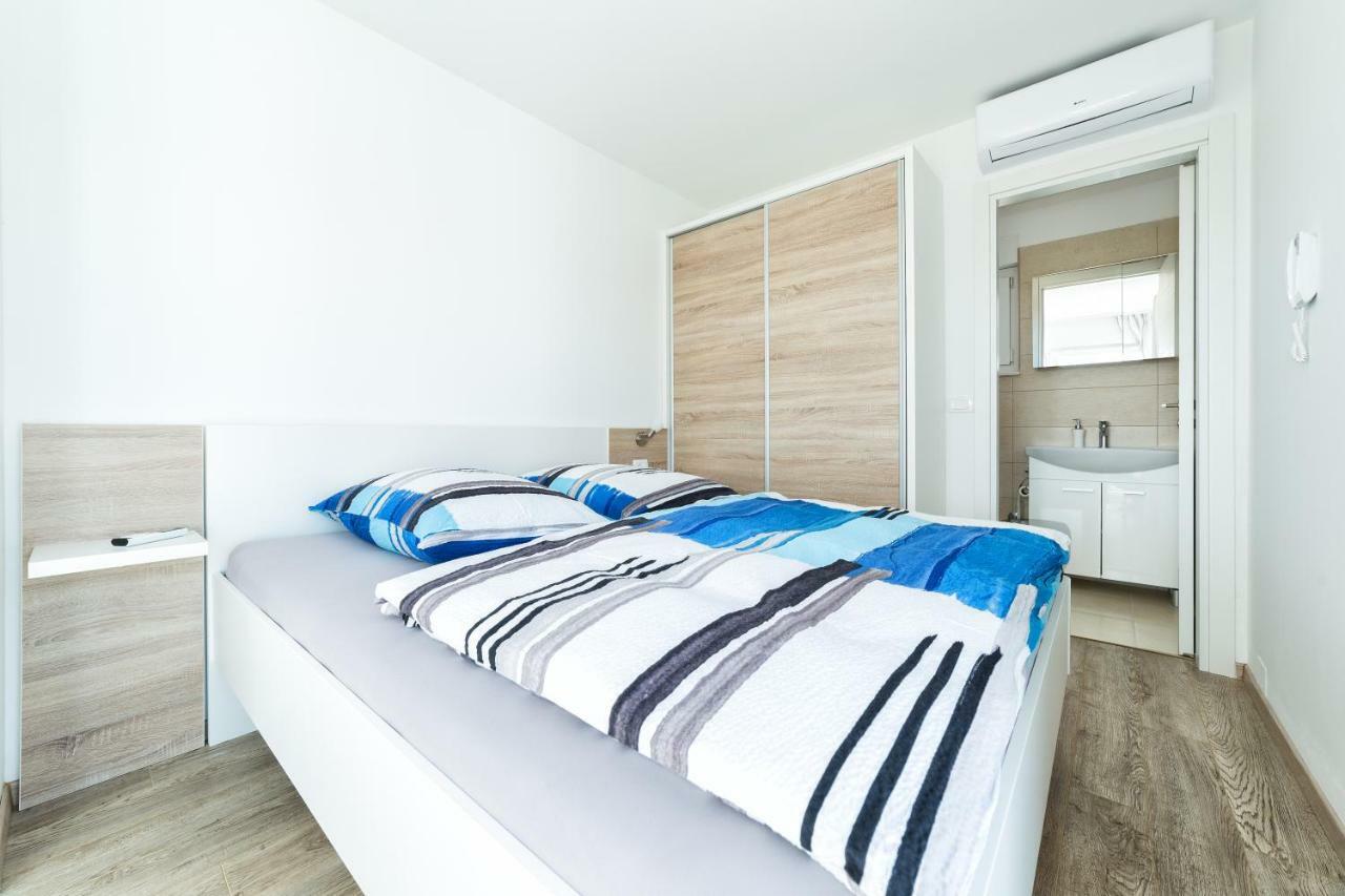Kuca Buzov - Holiday House In Croatia Srima Extérieur photo