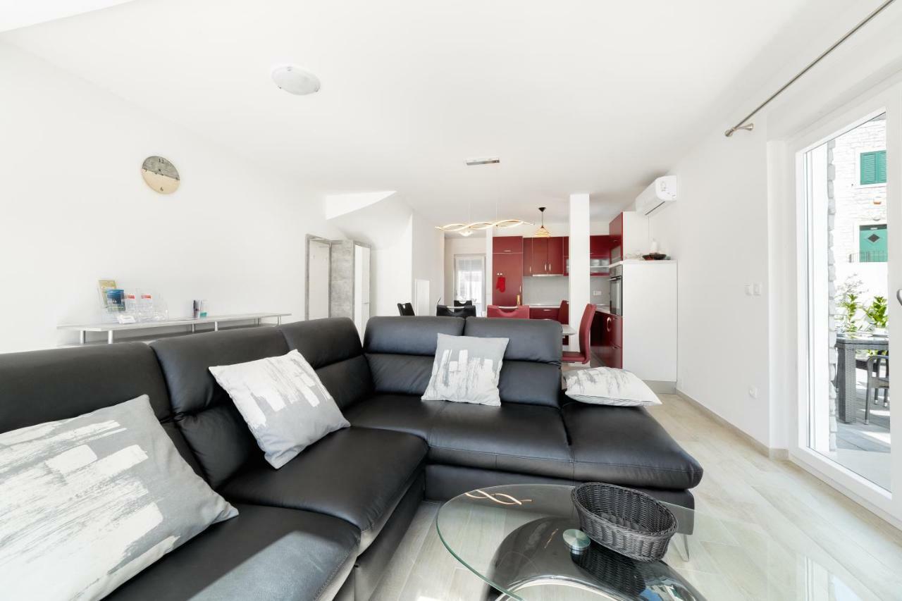 Kuca Buzov - Holiday House In Croatia Srima Extérieur photo