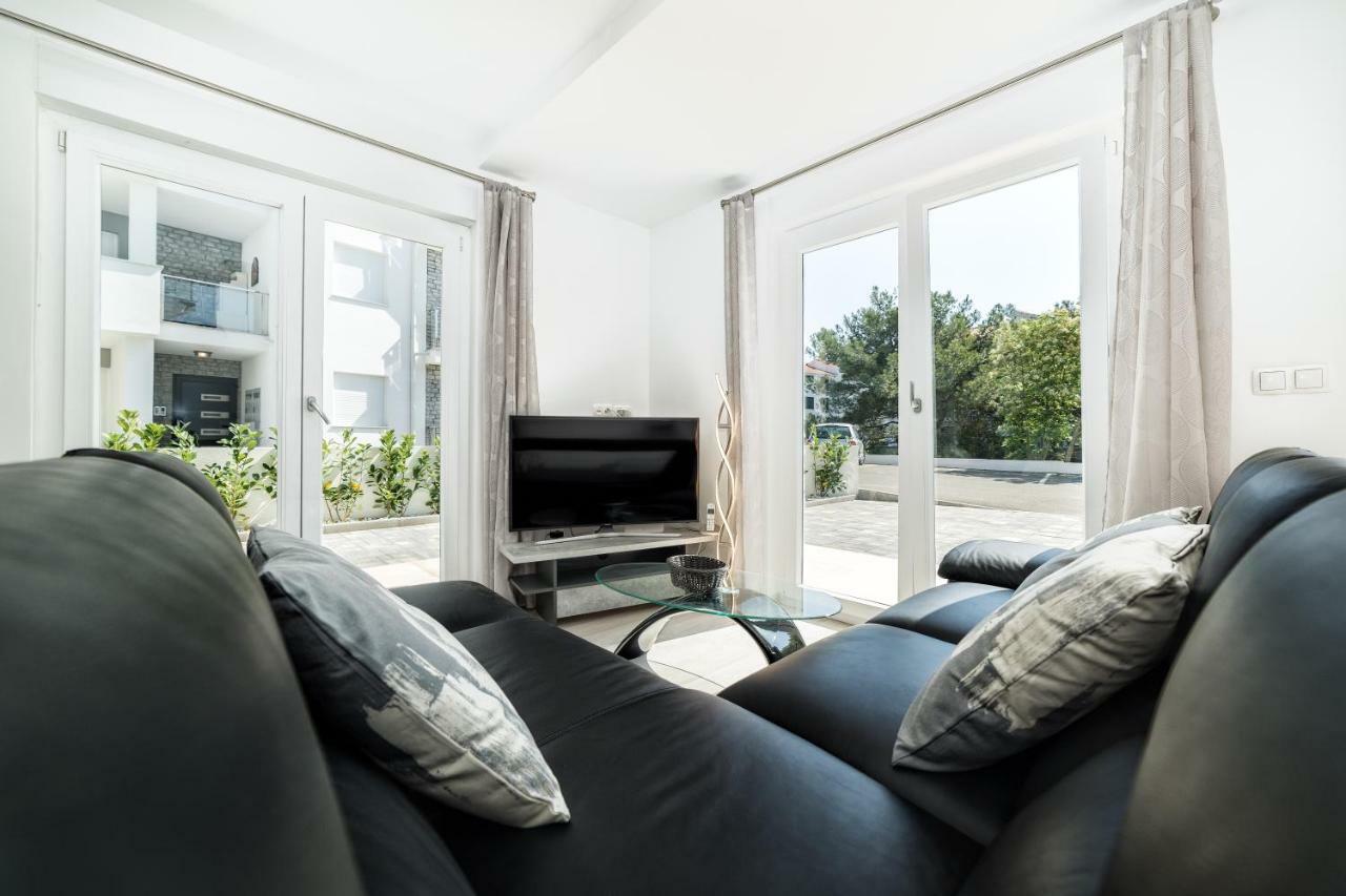 Kuca Buzov - Holiday House In Croatia Srima Extérieur photo
